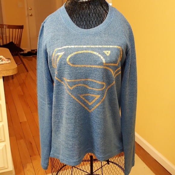 Superman Tops - Lightweight Gold S Emblem Long Sleeve Knit Top